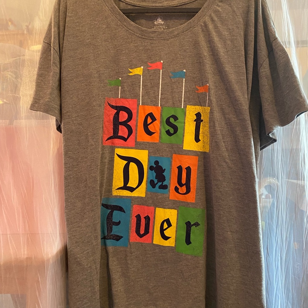 Gray womens Shirt with Colorful Print